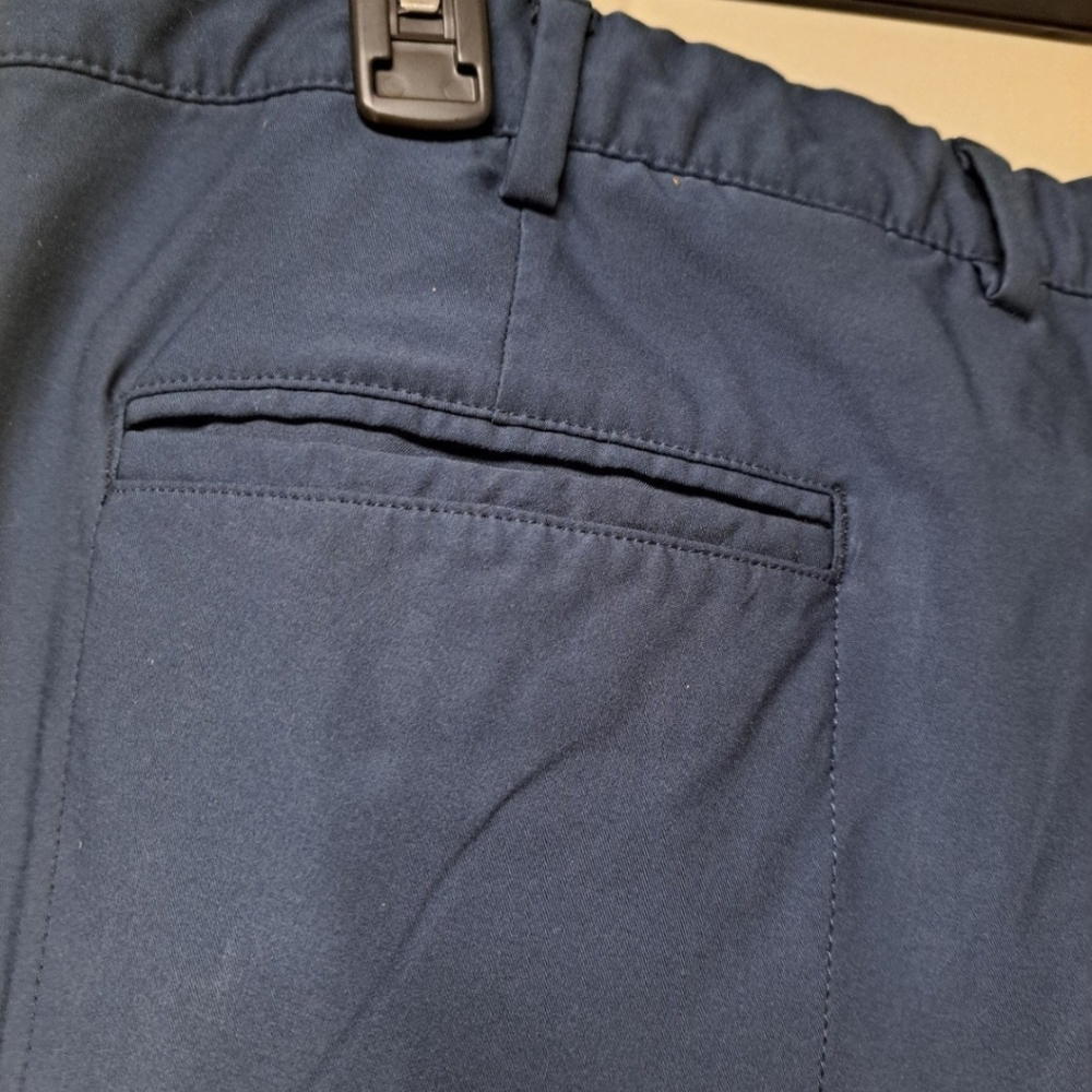 Men's Greg Norman 42×32 Blue Dress  Pants. - Picture 3 of 9